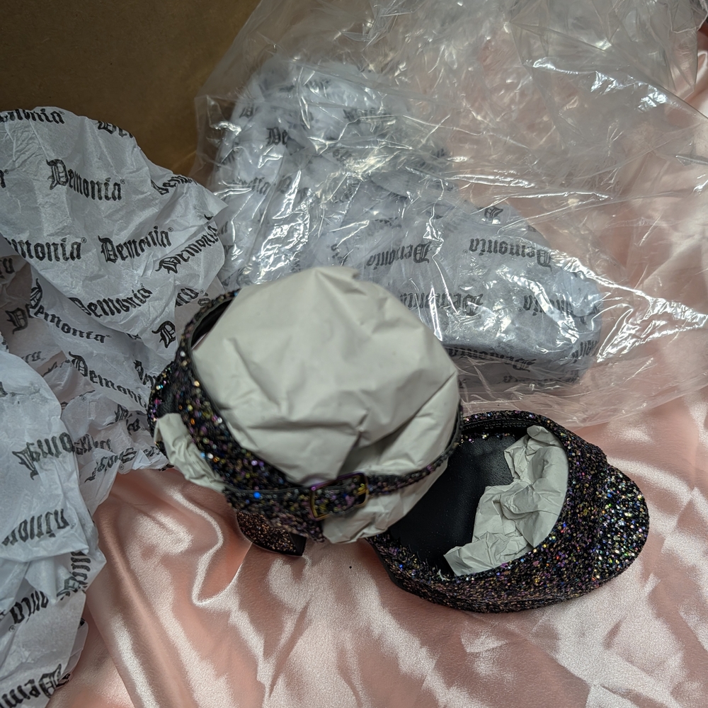NWOT : DEMONIA : Dollie-09 : Size 7 - Picture 4 of 7